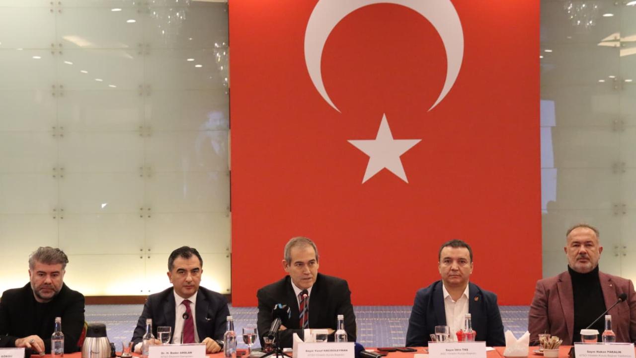 Antalya denge arıyor