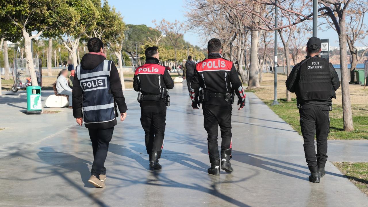 Antalya'da asayiş operasyonlarında 275 kişi tutuklandı