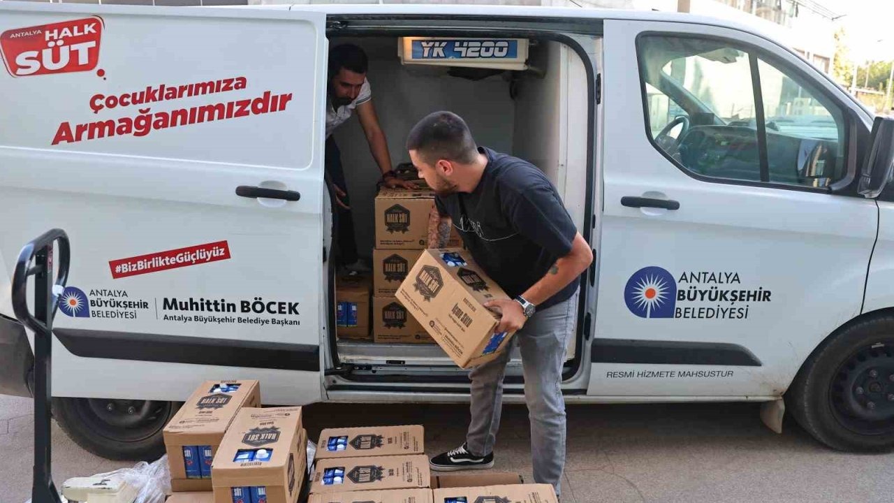 Büyükşehir’den çocuklara 67 bin Halk Mama desteği