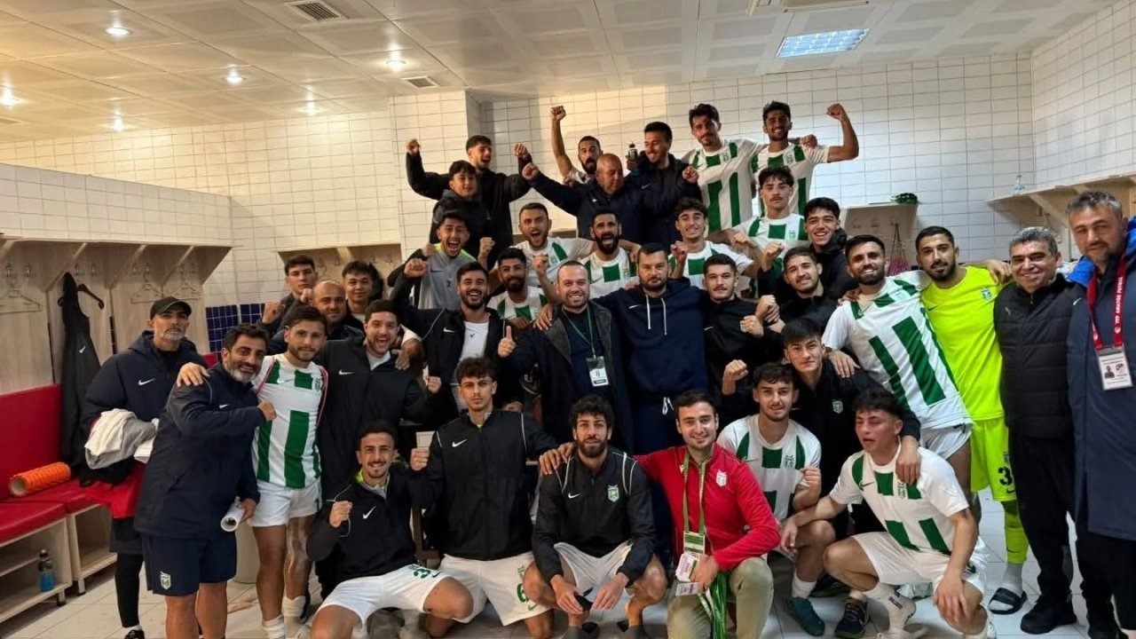 Manavgat Belediye Spor ilk yarıyı zirvede tamamladı