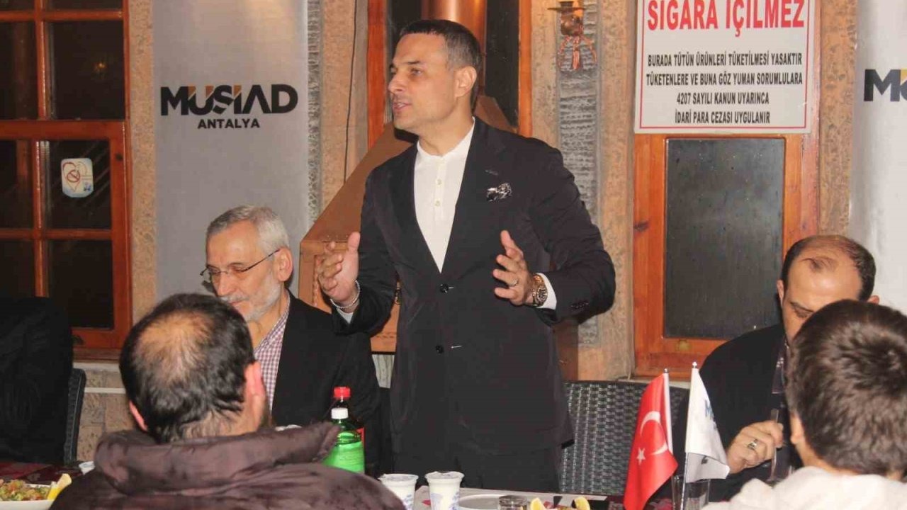 MÜSİAD Antalya’dan iş dünyasını buluşturan dost meclisi etkinliği