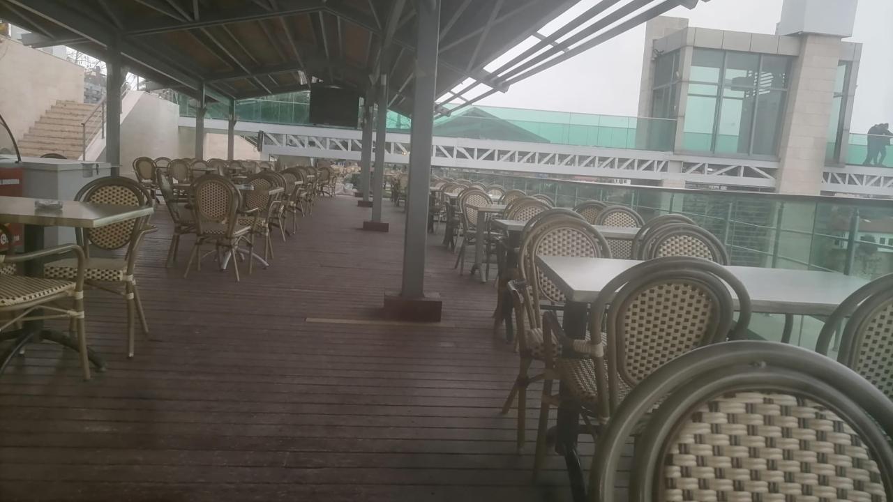 Antalya'da çarşı esnafı dertli