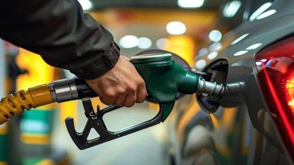 Araç sahiplerine kötü haber: Motorine yeni zam yolda!