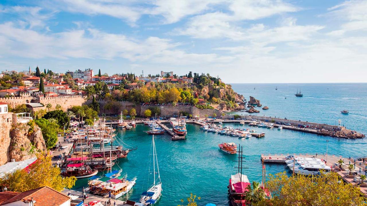 Avrupa’dan Antalya akını başlıyor! Turizmciler mart ayı için uyardı