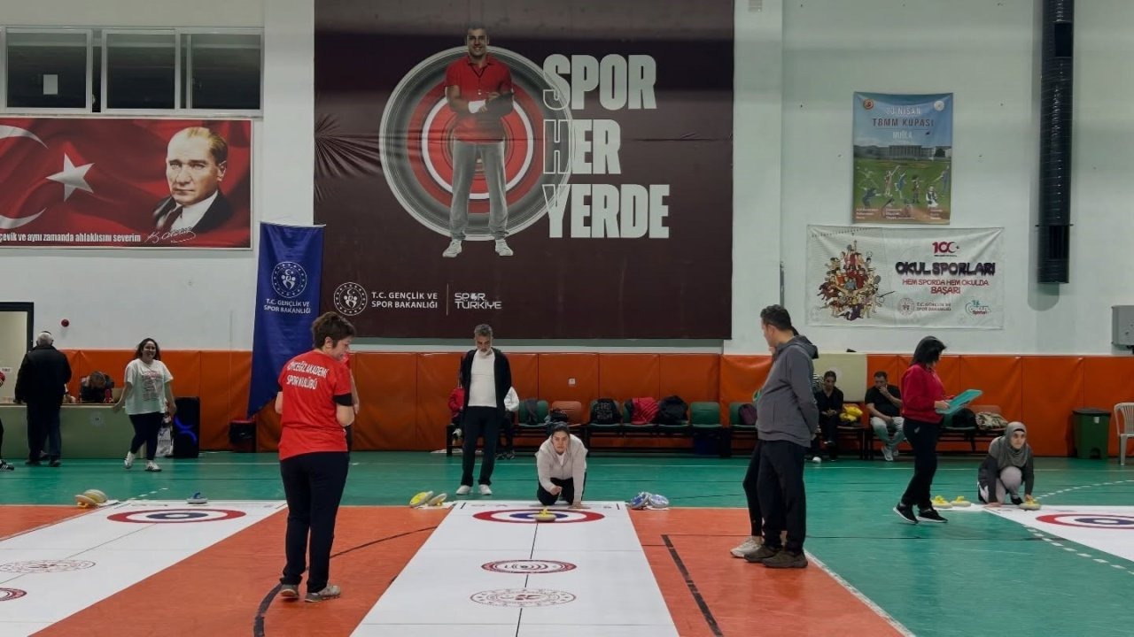 Floor Curling Turnuvası başladı