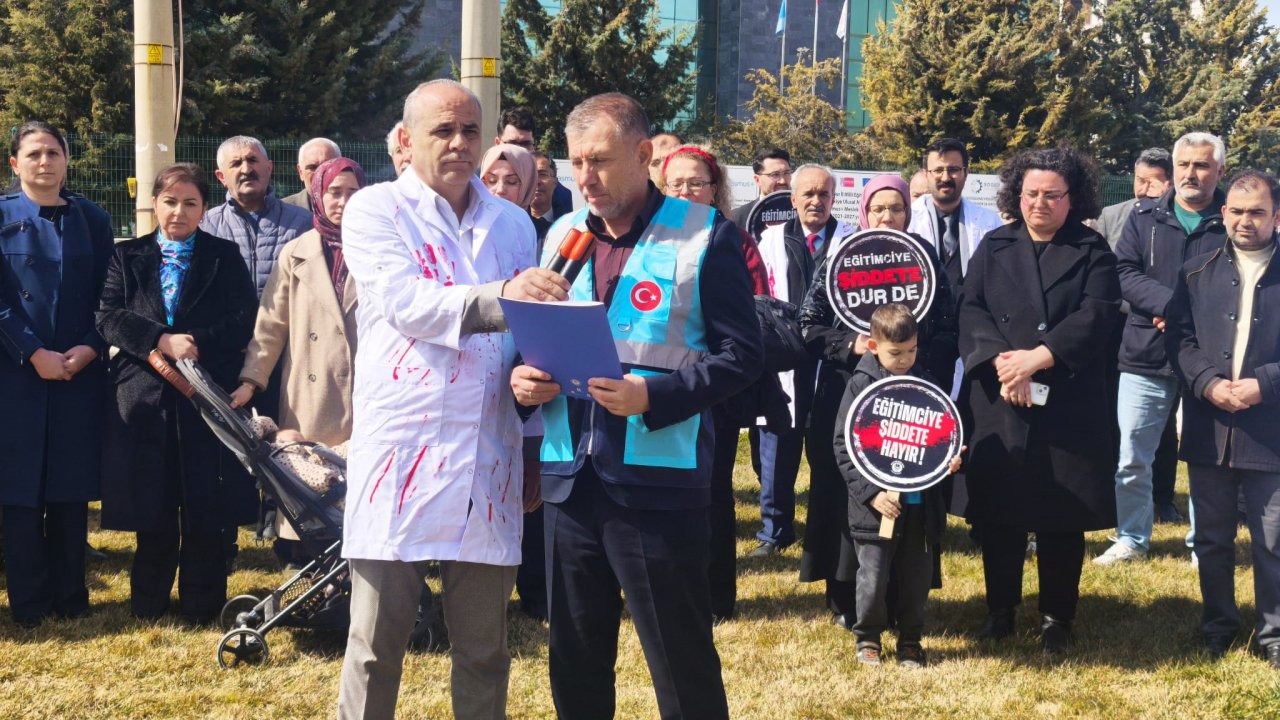 Eğitimcilerden öğretmen cinayetine tepki