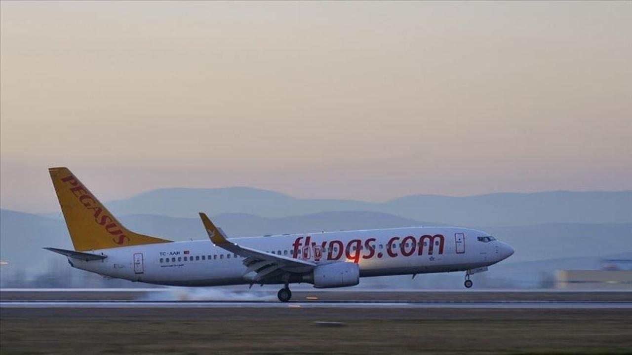 Pegasus'tan iki yeni hat!
