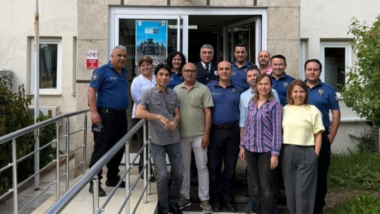 30 yıllık mesai telsiz anonsuyla bitti