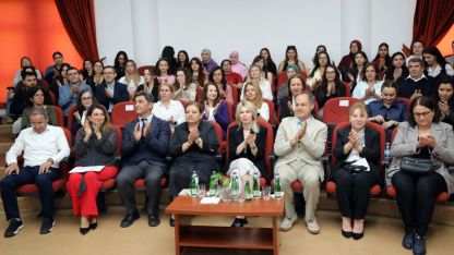 Rektör Özkan'dan geleceğin bilim kadınlarına mentörlük