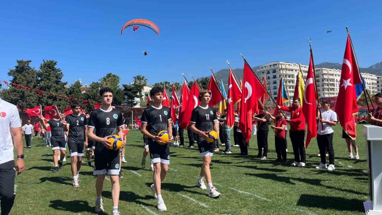 Alanya’da yabancı vatandaşlar da bayram kutlamalarına katıldı