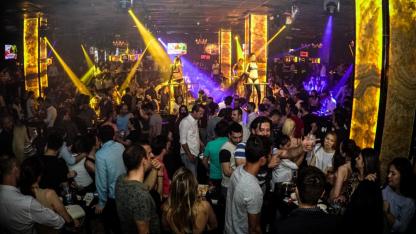 Antalya gecelerinin değişmeyen adresi Soho Club