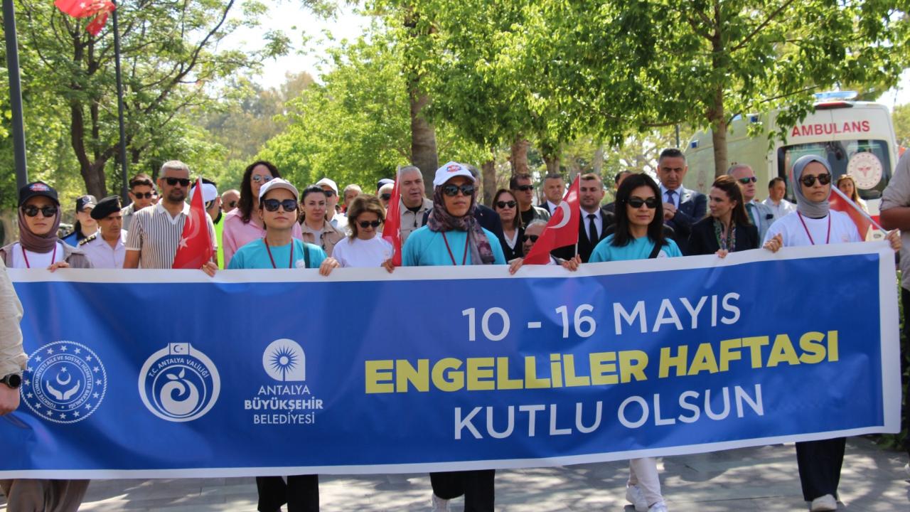 Antalya'da "Engelli, Aile, Toplum ve Gençlik Festivali" başladı