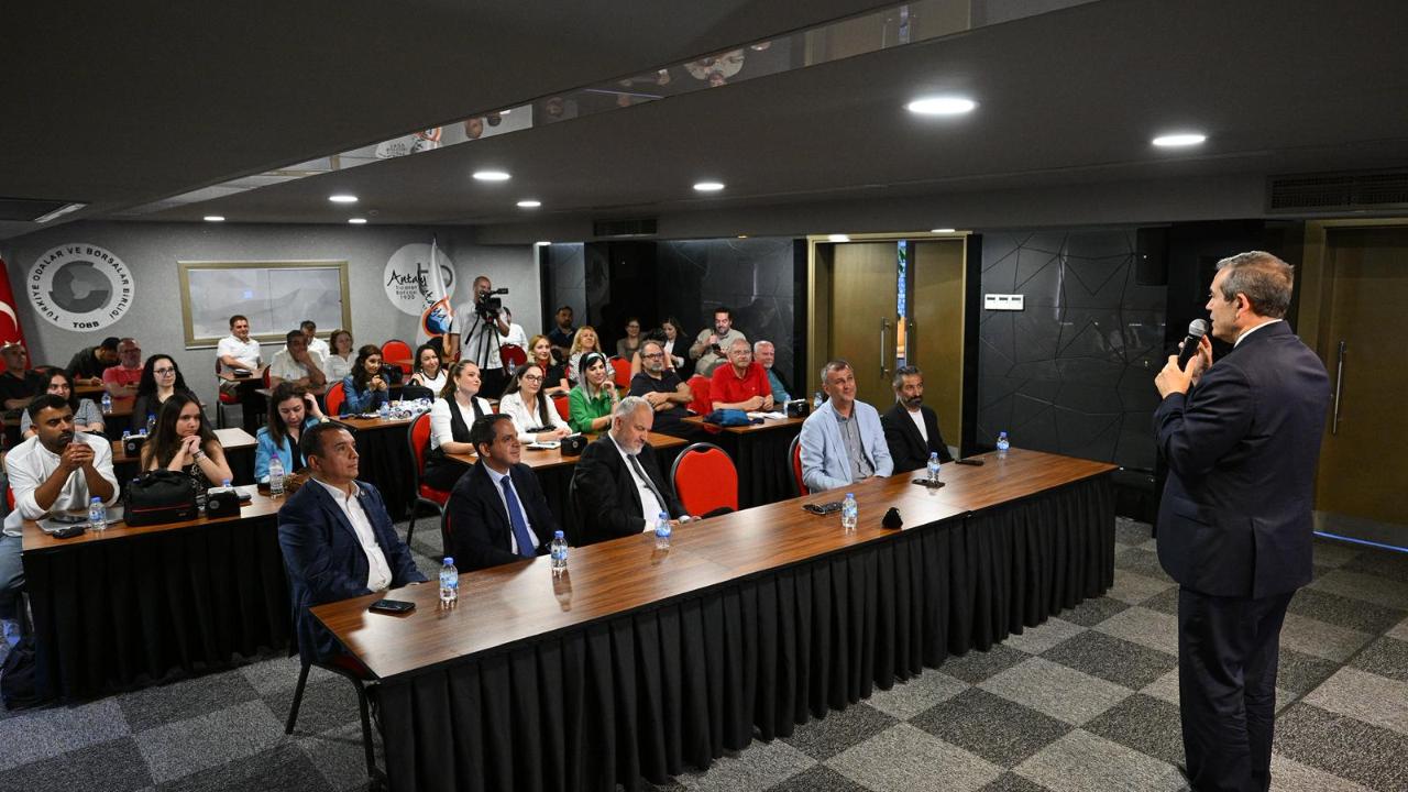 Antalya'da "Turizm Haberciliği Eğitimi" tamamlandı