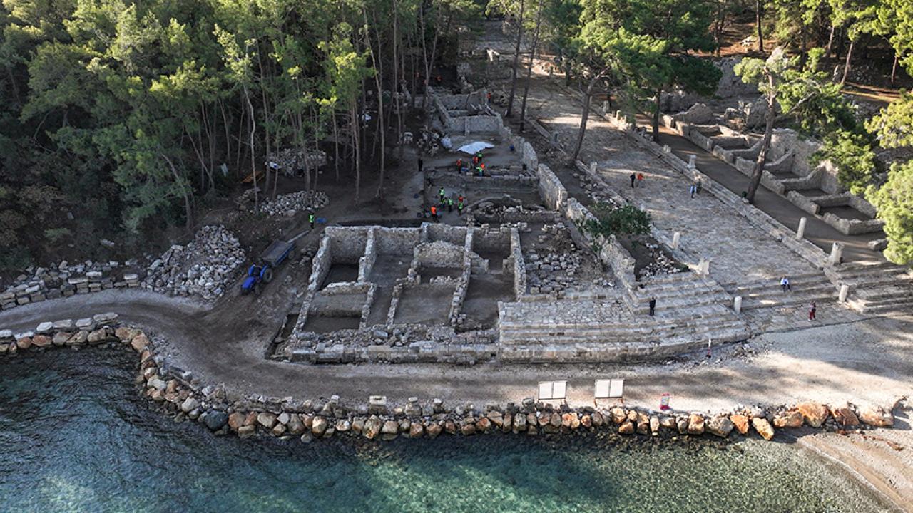 Antalya'nın doğa harikası "Phaselis Koyu"