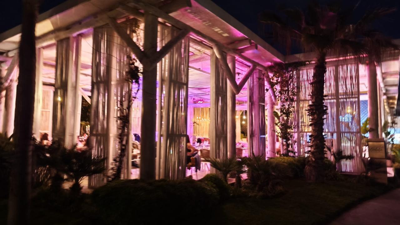 Belek’te yunan esintili eğlence