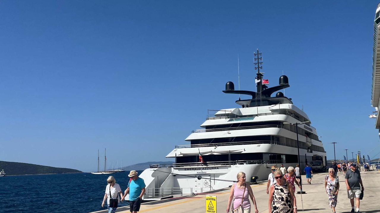 Bodrum’a çifte kruvaziyer ile 1860 turist geldi