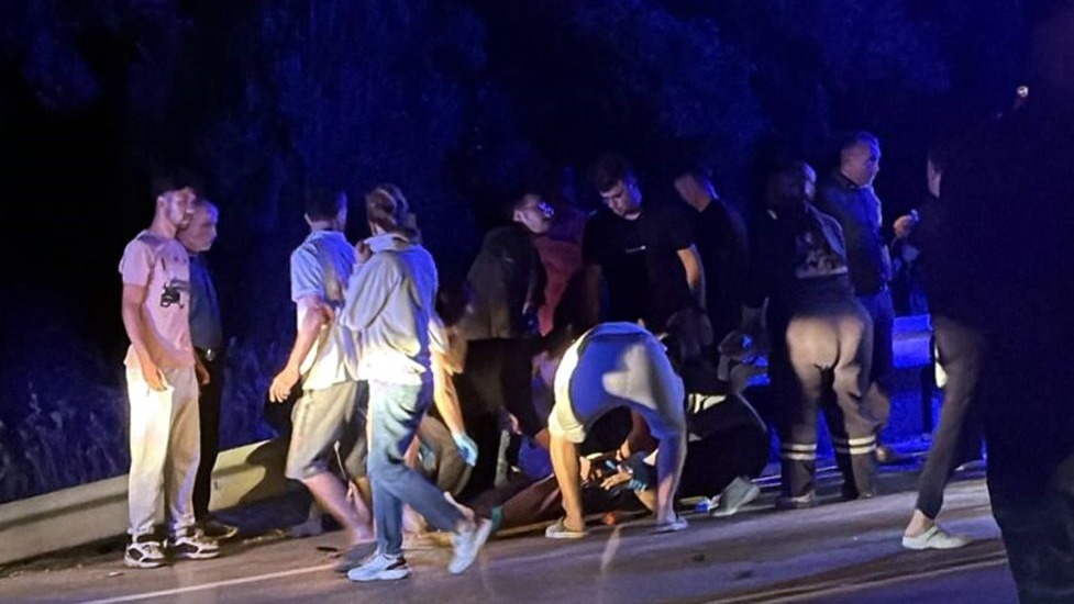 Burdur'da 4 aracın karıştığı zincirleme kaza: 3 ölü, 6 yaralı