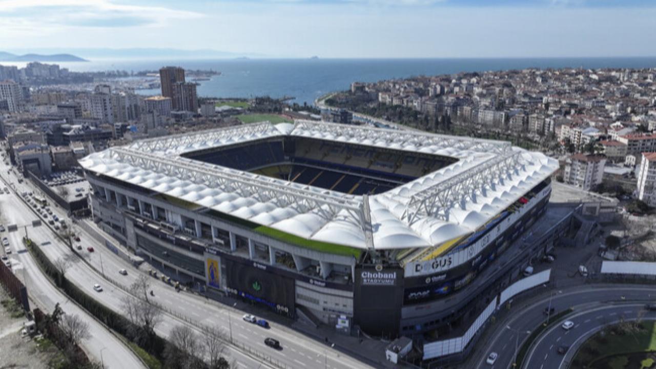 Fenerbahçe’den kadınlar ve çocuklara ücretsiz bilet!