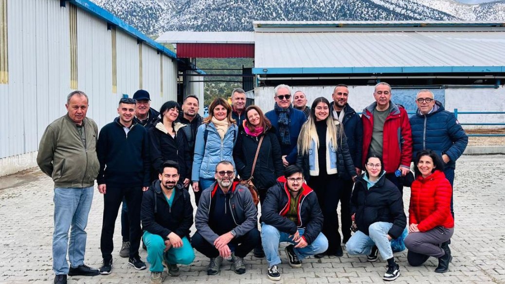 İtalyan heyet Burdur Ticaret Borsası’nda incelemelerde bulundu