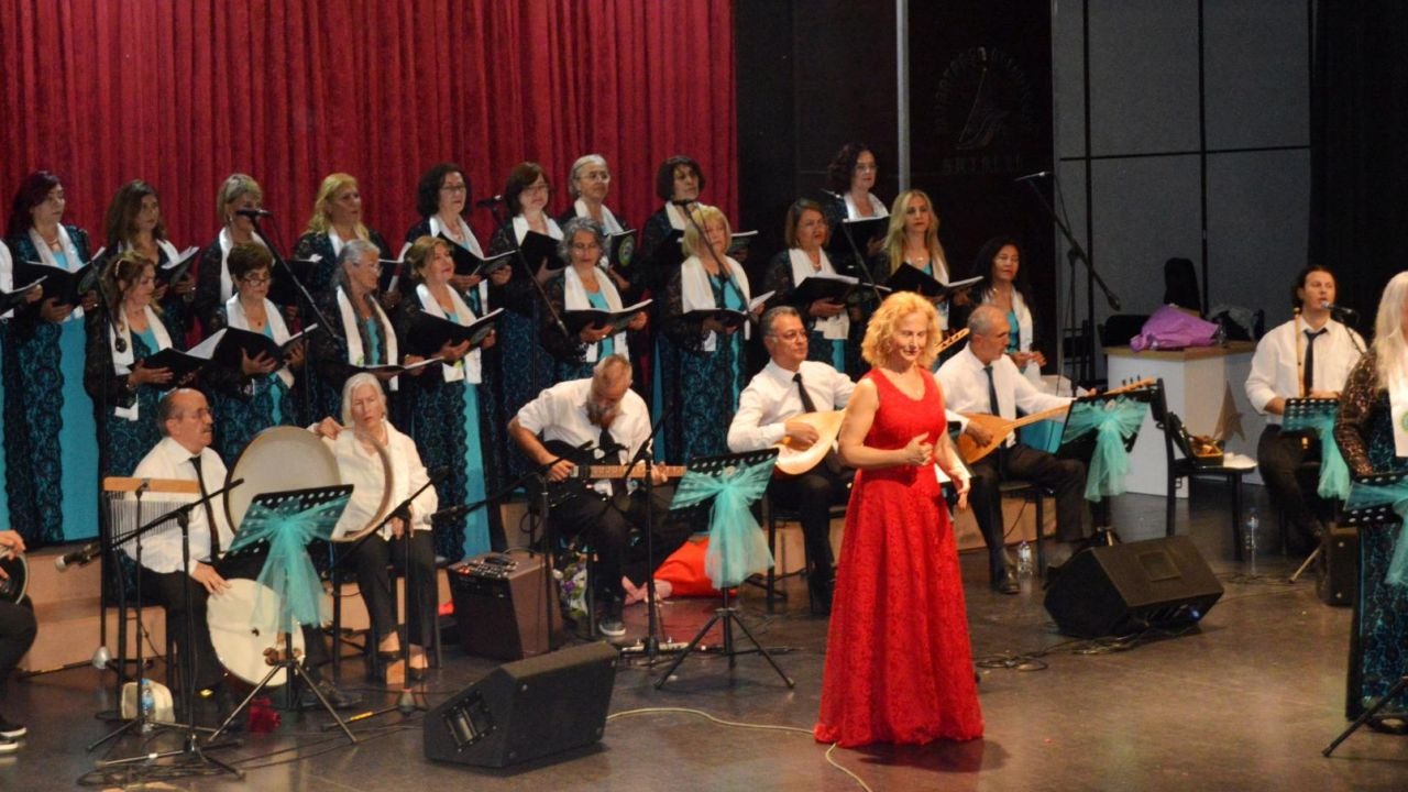 Kadın karavancılardan 'Yaren' türküleri