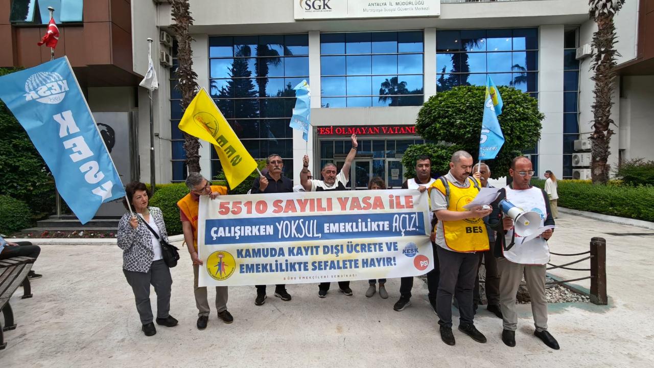 Kamu emekçileri seslerini duyurmaya çalıştı