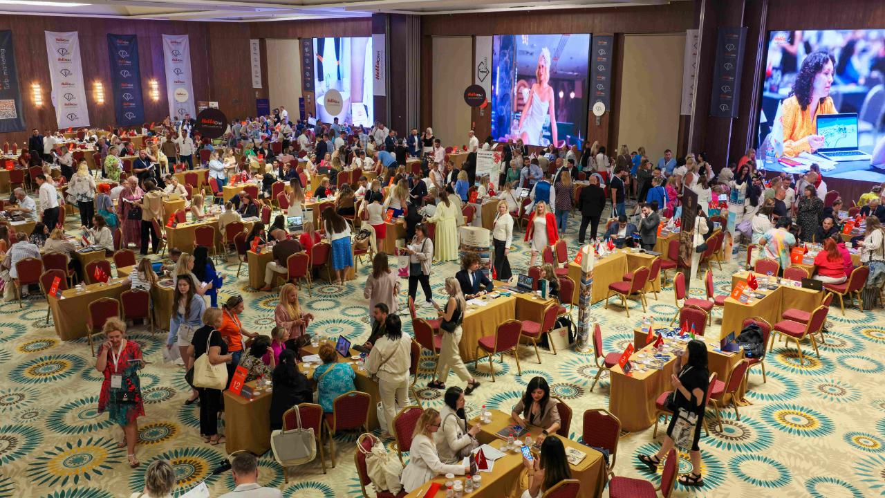 Kemer 20 ülkenin turizm profesyonelini ağırladı