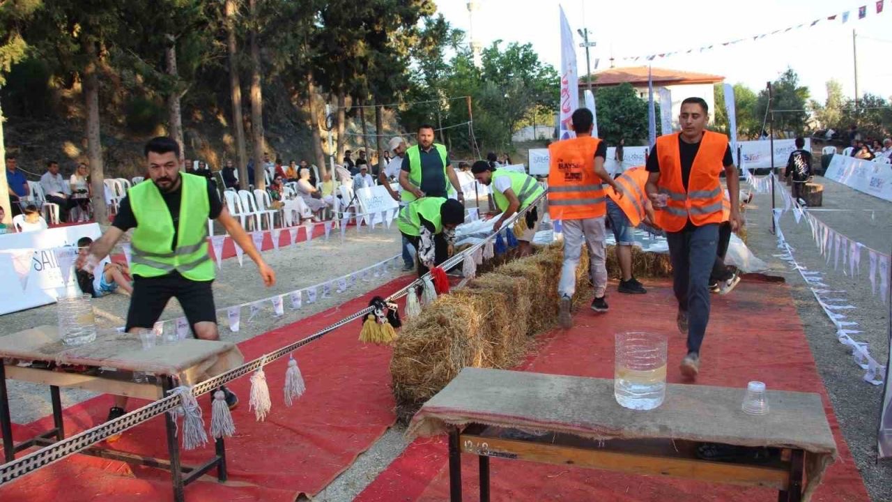 Köy Survivor’da 5 yıldızlı tatil için kıyasıya yarıştılar