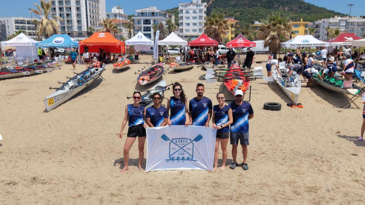 Lara Kürek Beach Sprint Türkiye Kupası’nda boy gösterdi
