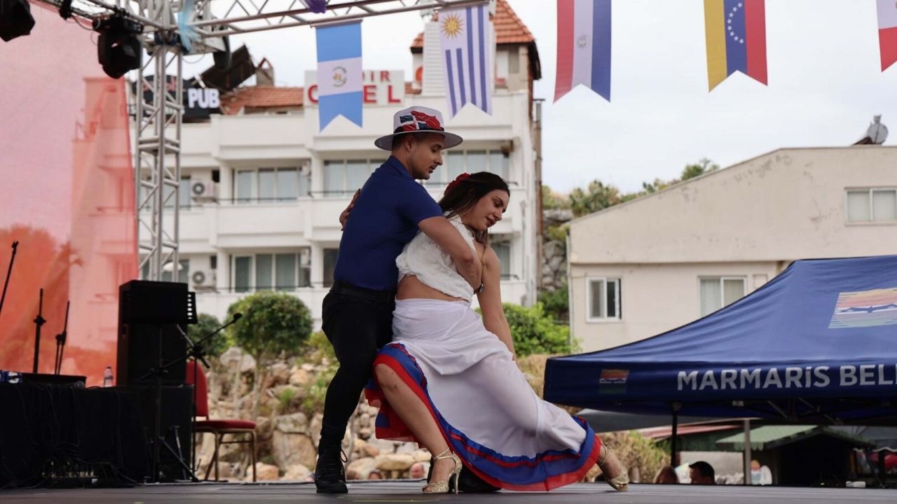 Latin Amerika kültürü ve lezzetleri Marmaris sokaklarında