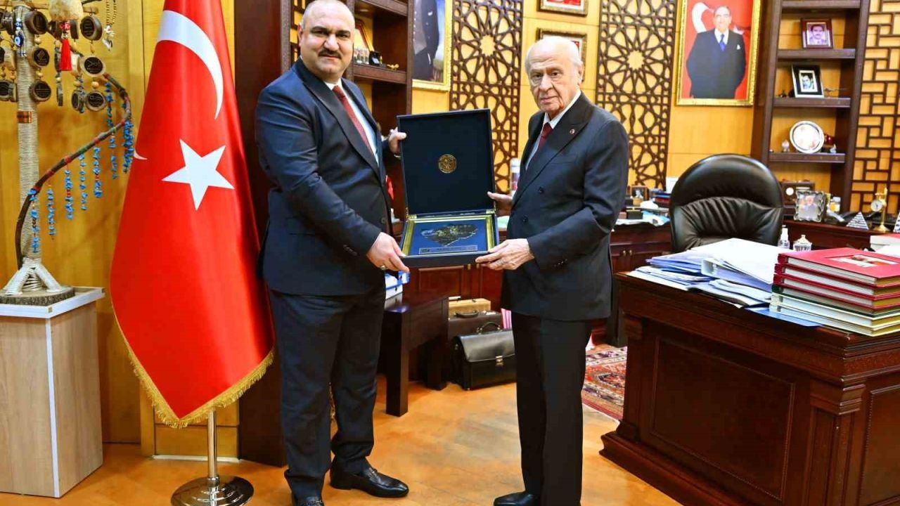 MHP Lideri Bahçeli, Kerkük Valisi Ağa’yı kabul etti