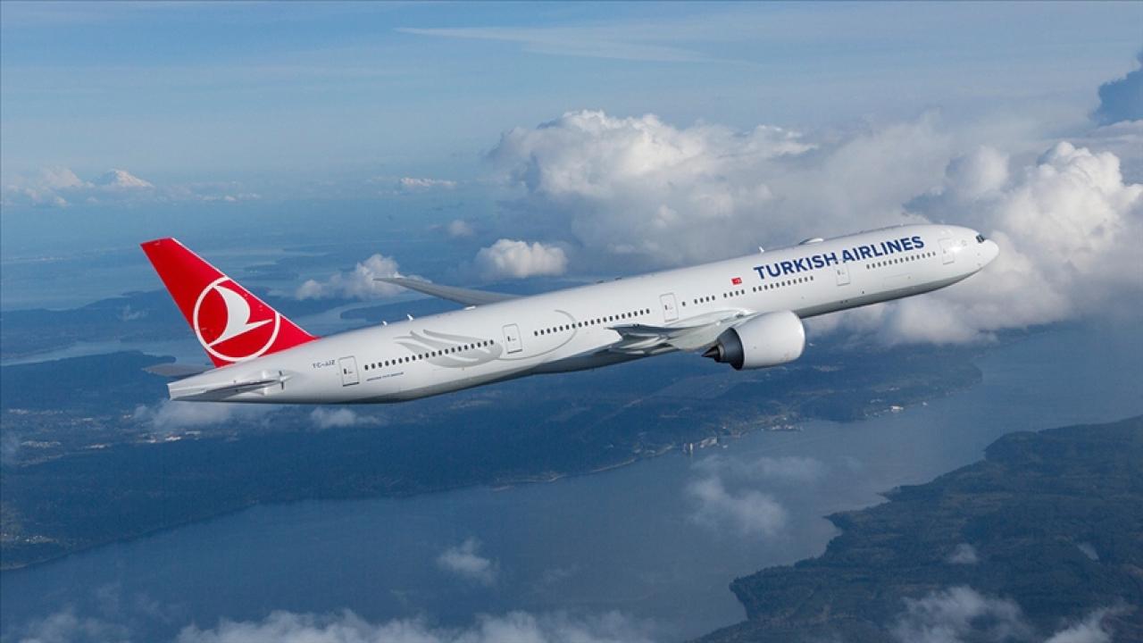 THY uçağı duman nedeniyle tahliye edildi!