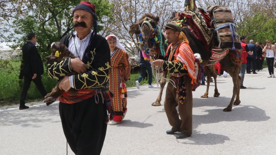 Turizm bölgesinde Yörük Göçü