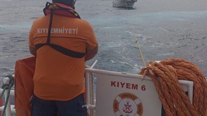 Bodrum'da sürüklenen tekne kurtarıldı