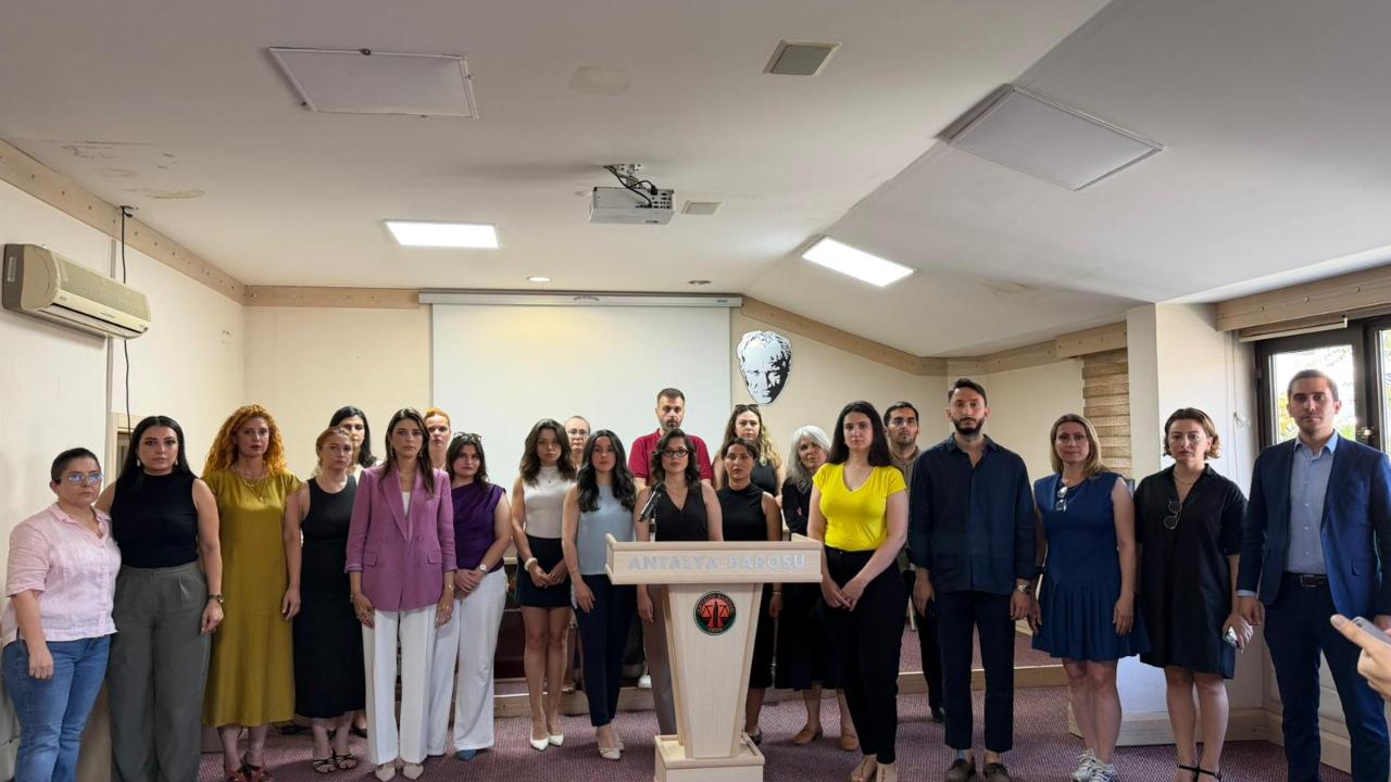Antalya Barosu'ndan süresiz nafaka tartışmalarına tepki