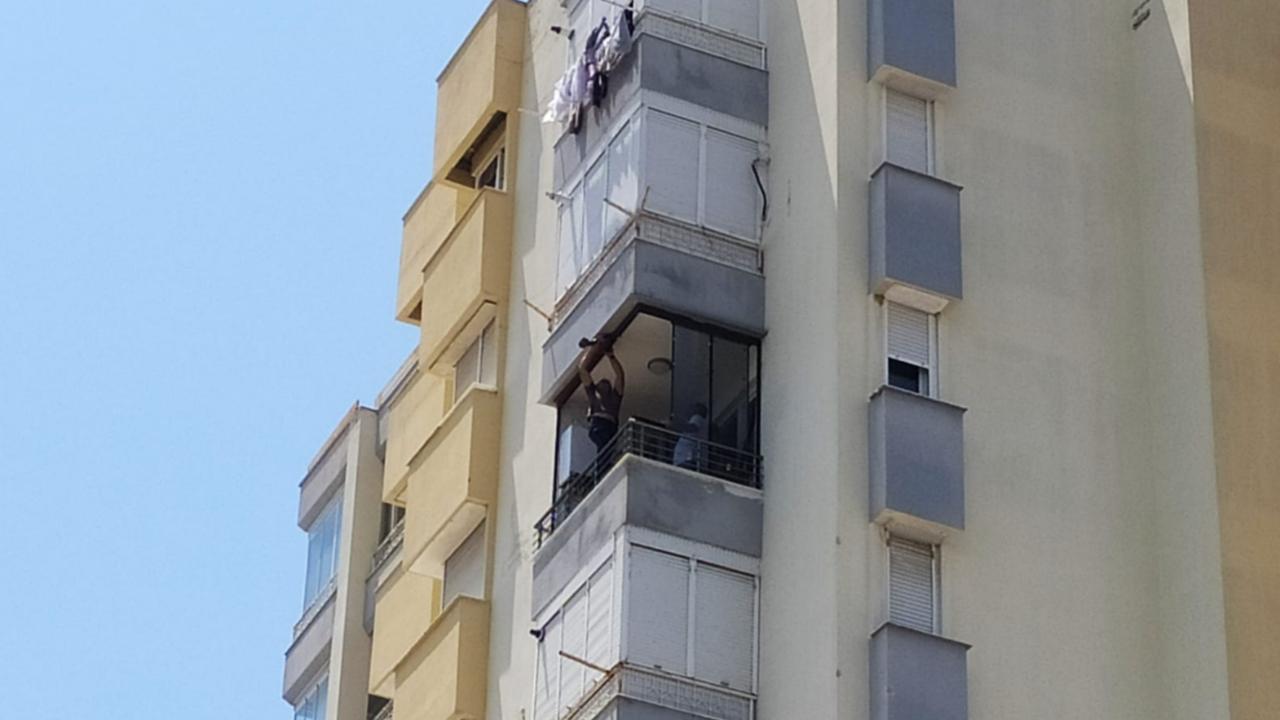 Antalya Lara'da 8. katta tehlikeli çalışma