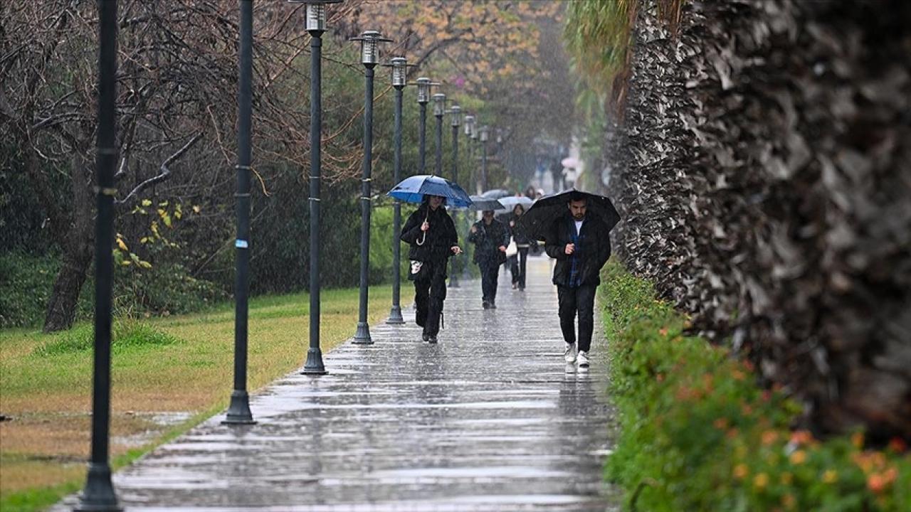 Antalya'da kuvvetli yağış bekleniyor!