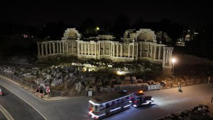 Antalya’da tarihi yerler gece açık mı?