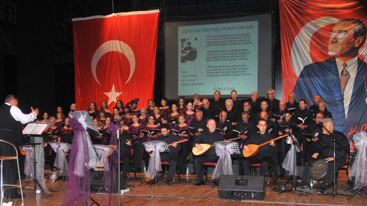 Antalyalı hekimlerden türkü şöleni