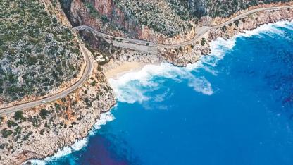 CHP’li Aykut Kaya, Demre-Finike yolu için çağrıda bulundu!