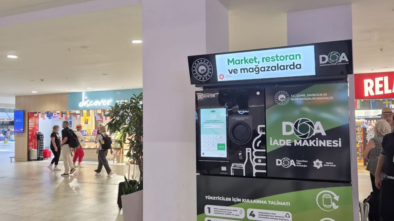 Fraport TAV Antalya Havalimanı'nda depozito iade makineleri hizmete girdi