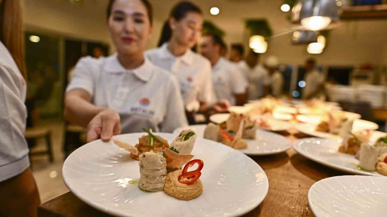 Gastronomi temsilcileri Antalya Lokantası’nda buluştu