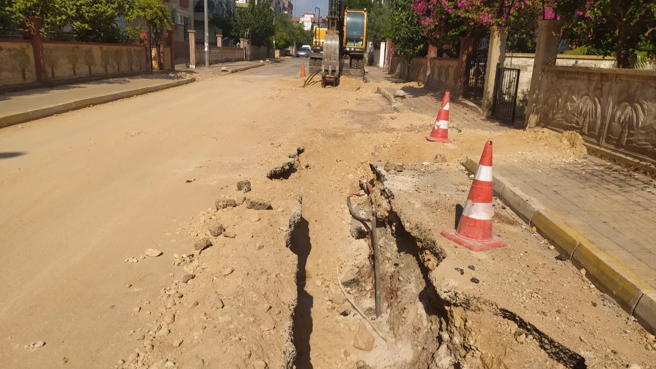 Kepez Emek Mahallesi’nde su sorunu
