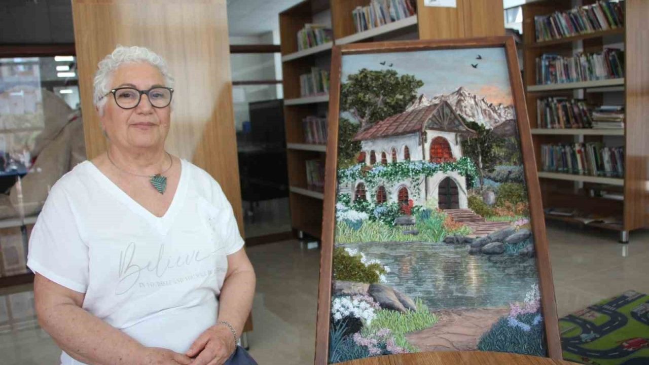 Kırık camları sanat eserine dönüştürüyor