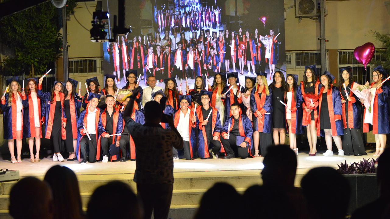 Metin-Nuran Çakallıklı Anadolu Lisesi 29. dönem öğrencileri kep attı