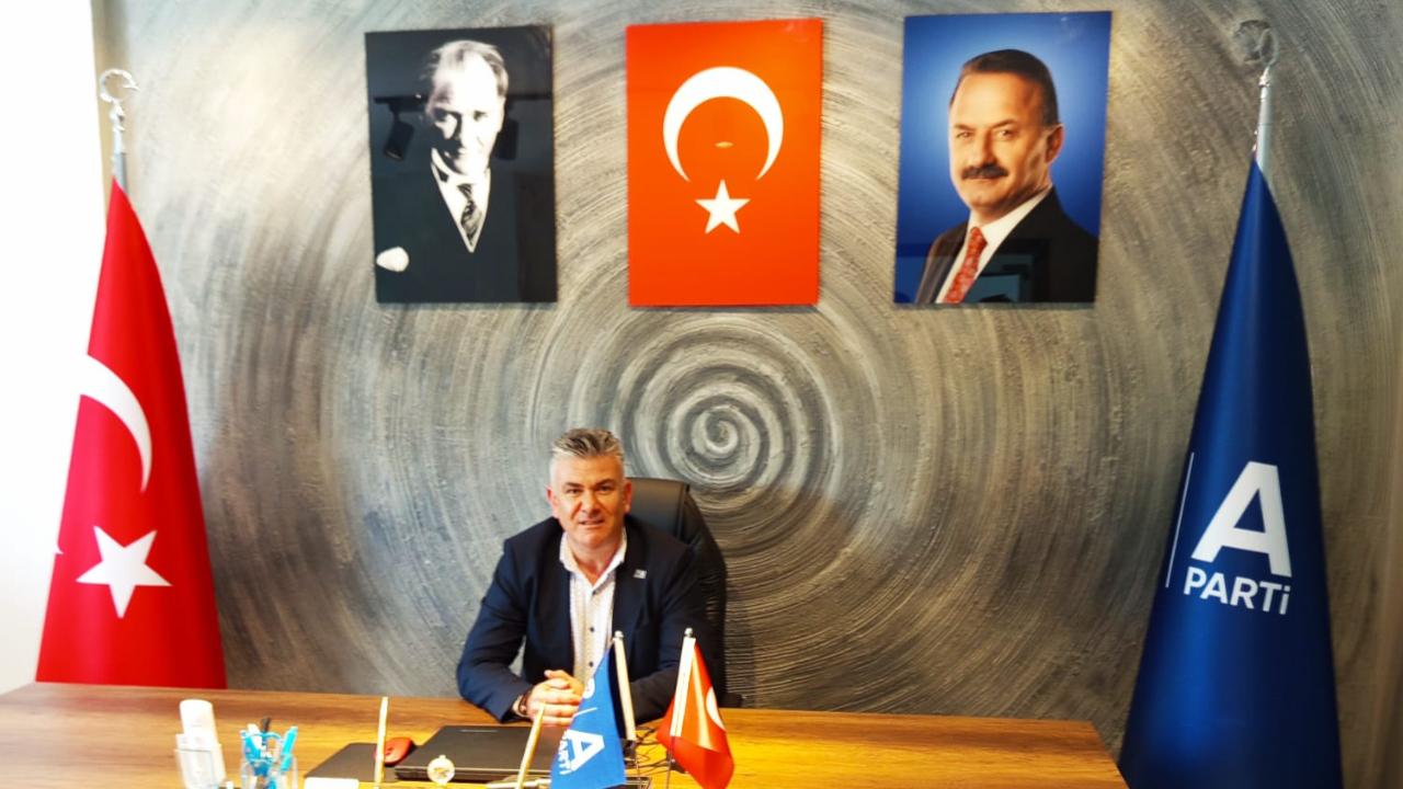 Mustafa Bahadır Okkalı “Antalya hizmette örnek kent olmalı”