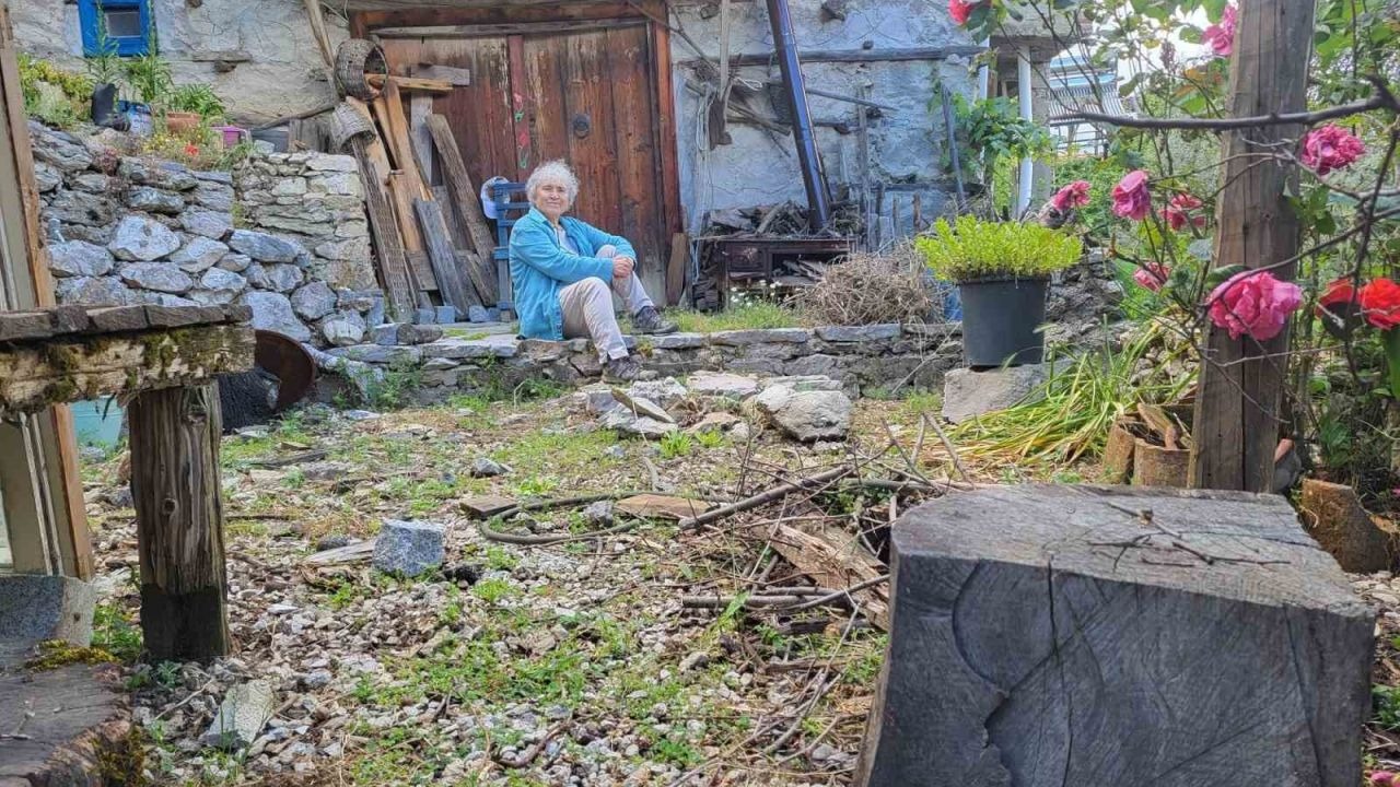 Teknolojiyi bıraktı, doğaya döndü