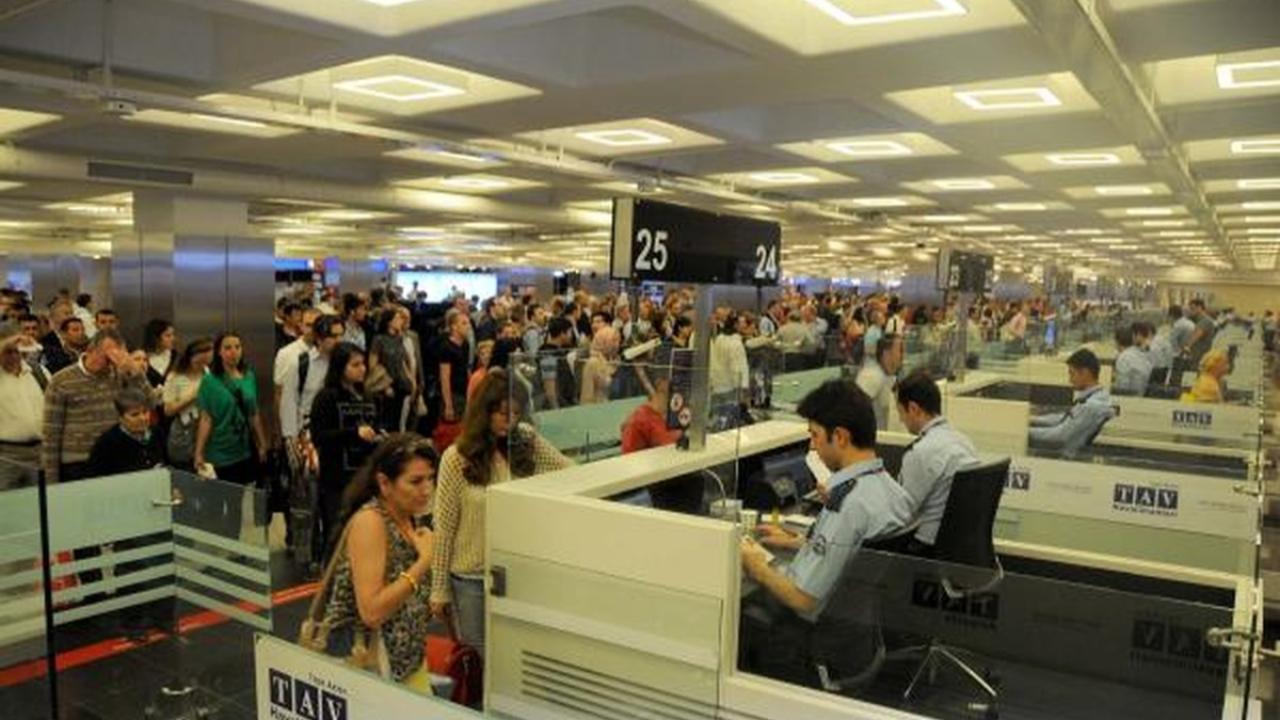 Türk yolcular neden ‘Other’ kuyruğunda! Avrupa’ya yeni çağrı