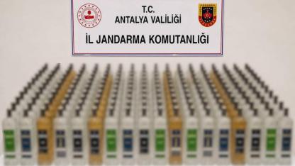 Alanya ve Manavgat'ta kaçak alkol operasyonunda 208 litre kaçak içki ele geçirildi!