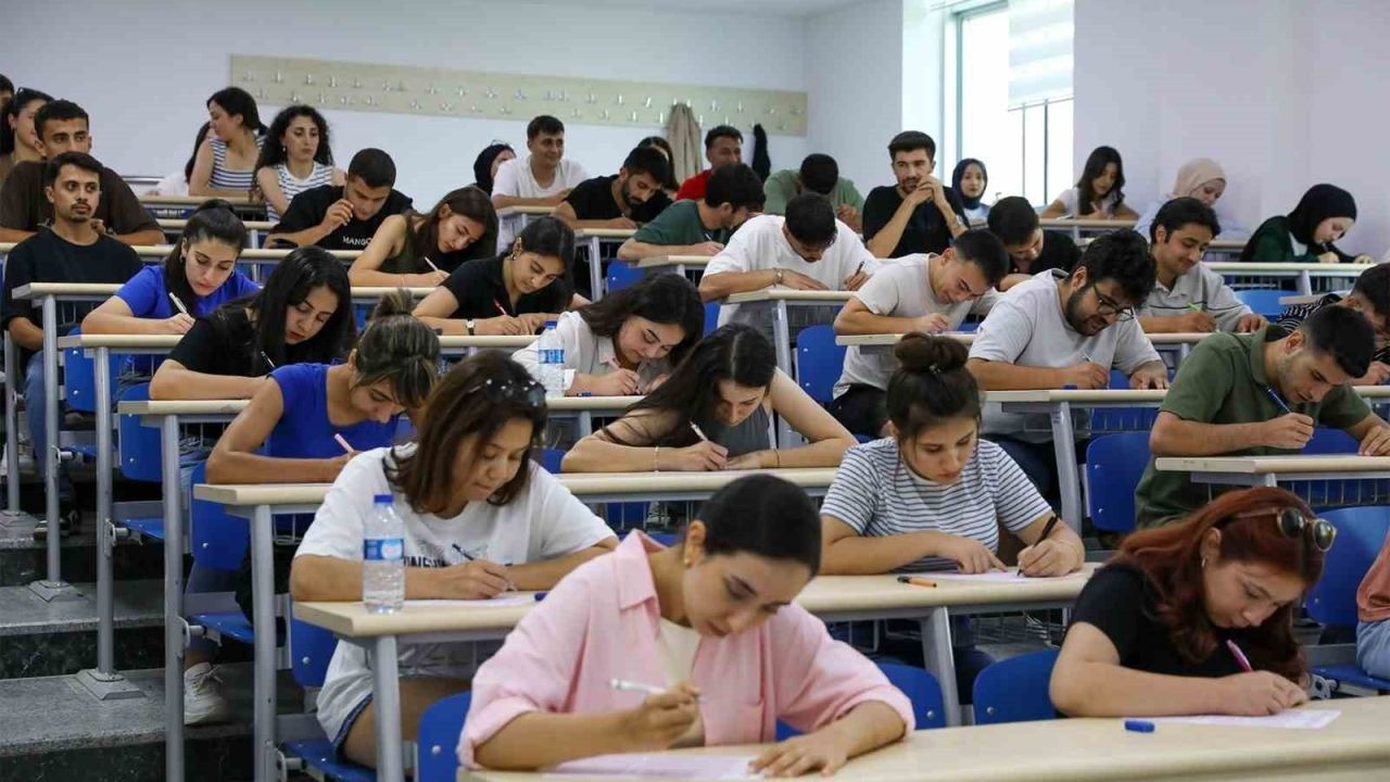ALKÜ’de 2 yeni program öğrencileriyle buluşacak