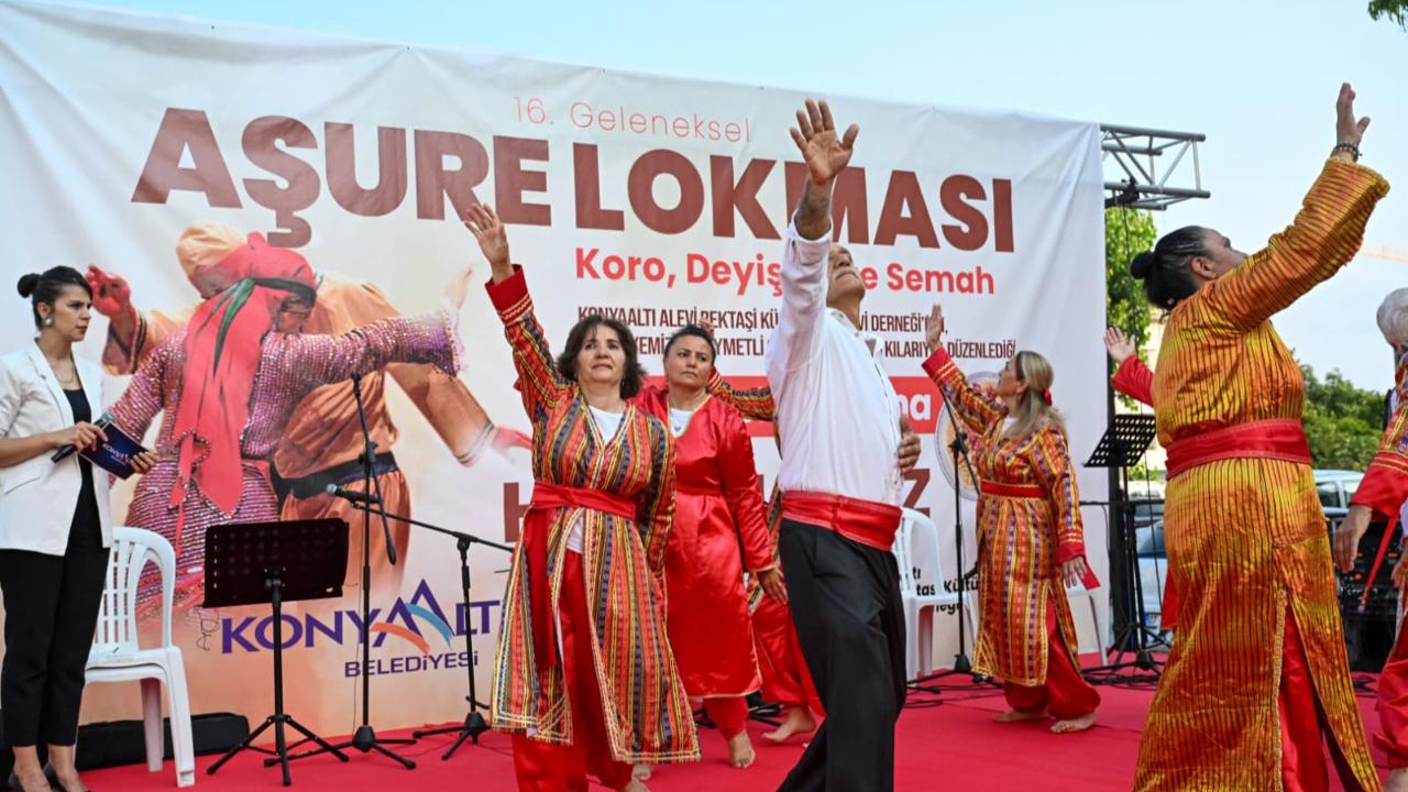 Antalya'da "Aşure Lokması" programı düzenlendi